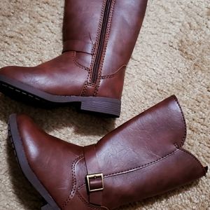 Size 8 toddler boots